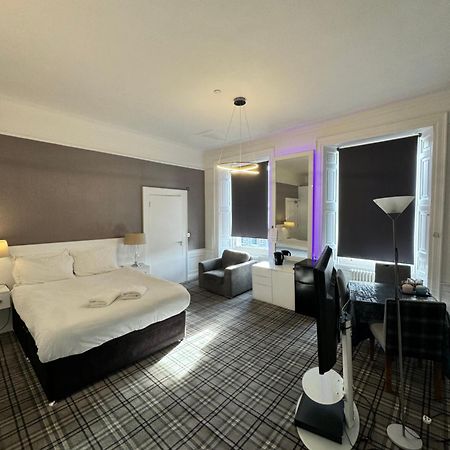 Luxury Family Room With Private Bathroom In The Heart Of EDI Eksteriør billede